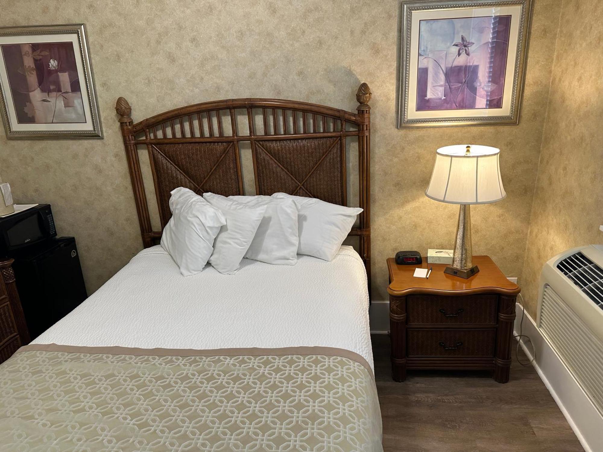 Aparthotel Island House Historic Vacation 2*