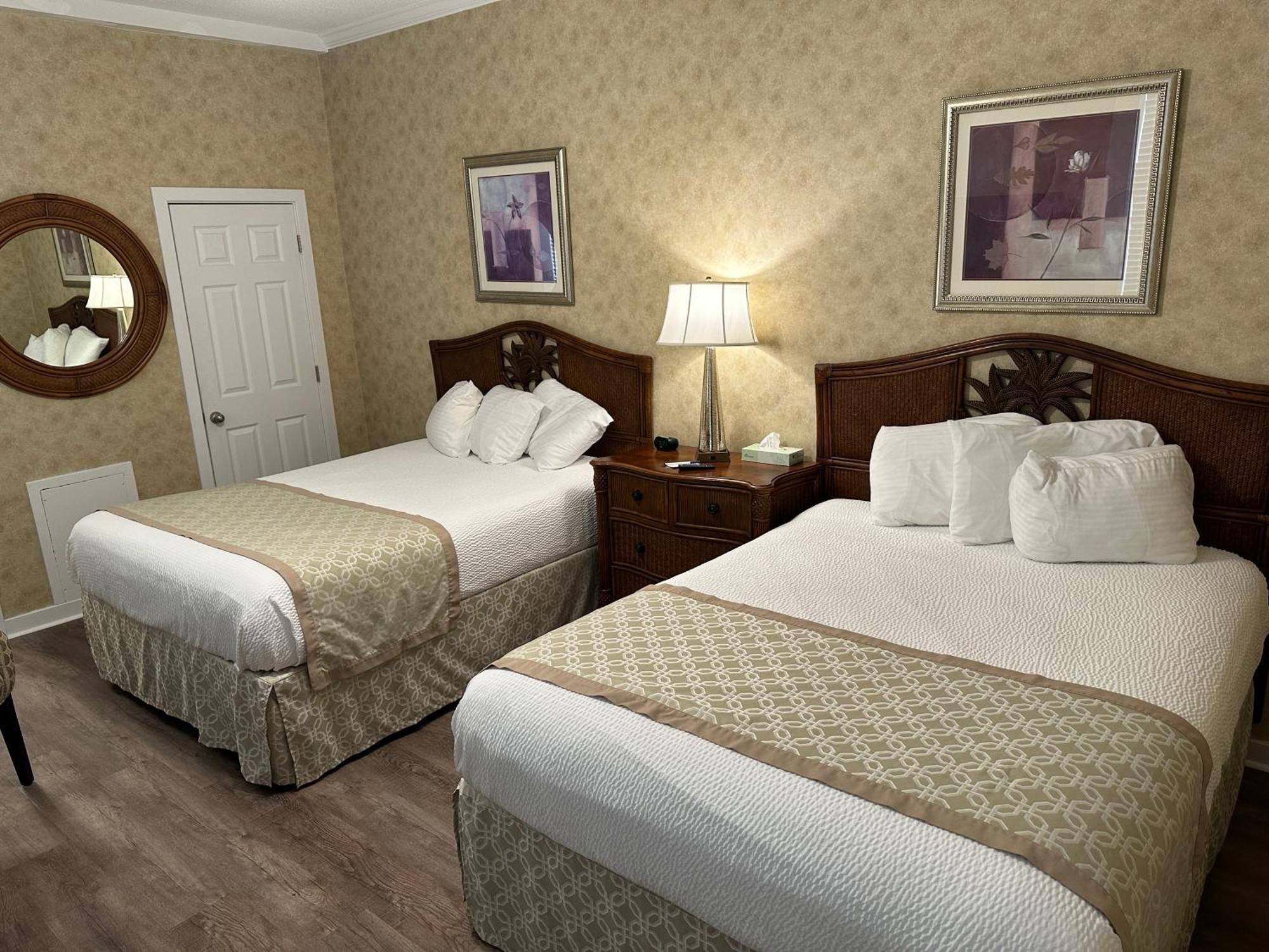 Island House Historic Vacation 2*