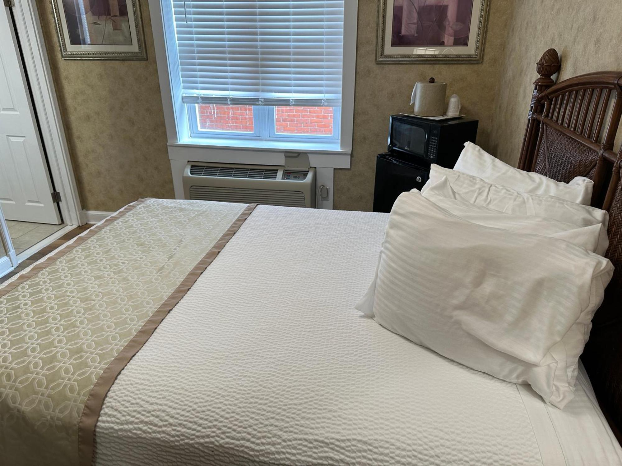 Island House Historic Vacation Aparthotel 2*